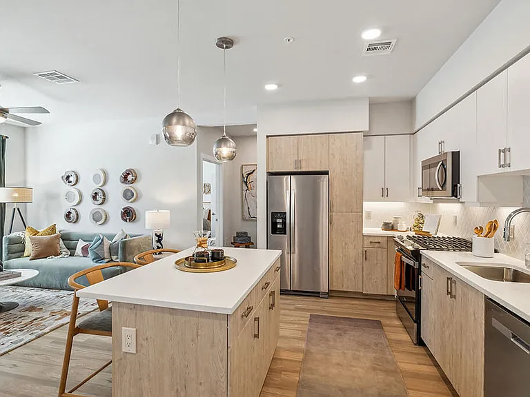 The Braydon Apartments — Photo 3