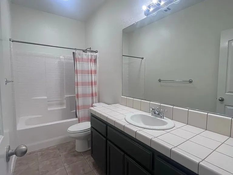 2044 Stagecoach Pl — Photo 13