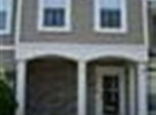 25828 S Maritime Cir, Harrison Township, MI