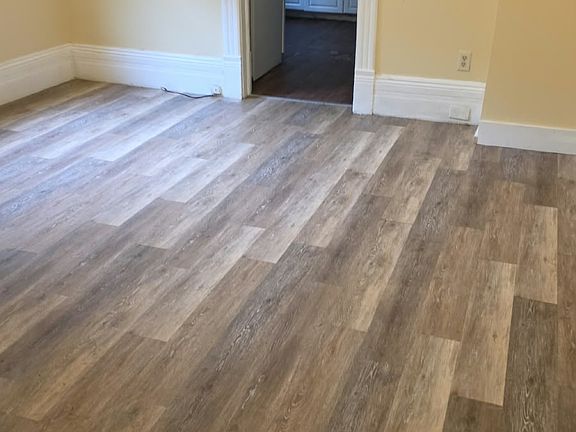 4th image of 223 N 36th St #2