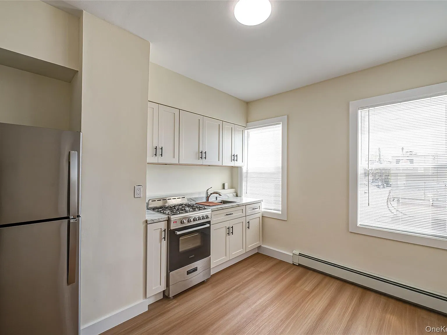 1 bed, 1.0 bath, 600 sqft, $2,500 — Photo 4