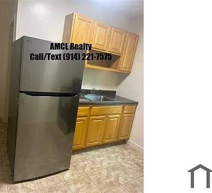 1 bed, $2,400 — Photo 4