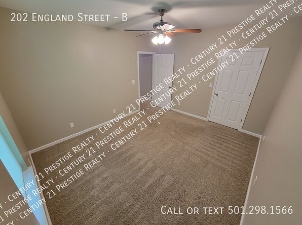 202 England St #B, Lonoke, AR 72086