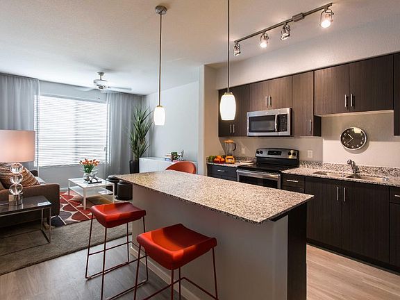 2nd image of 111 N Dupont Cir #308
