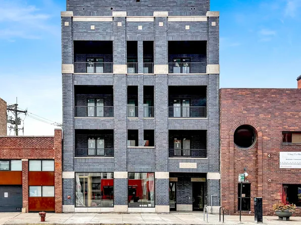 5630 N Broadway St #4E, Chicago, IL 60660