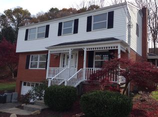 3693 Maplevue Dr, Bethel Park, PA