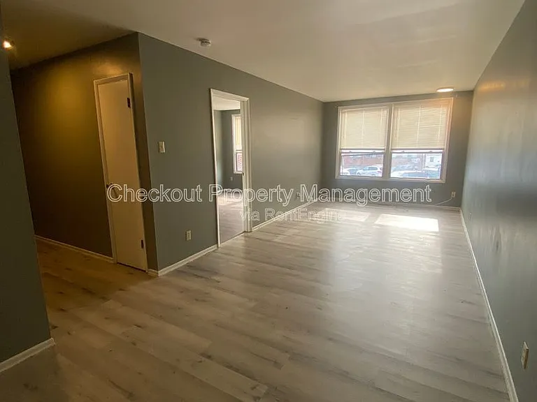 Morgan Ford Road — Photo 3