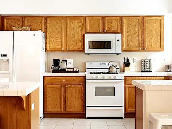5th image of 41630 Porus Ct #1