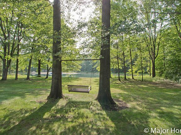 3rd image of 13706 Hidden Acres Dr