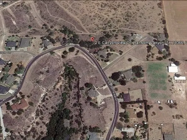 2 E Canyonview Dr, Ransom Canyon, TX 79366