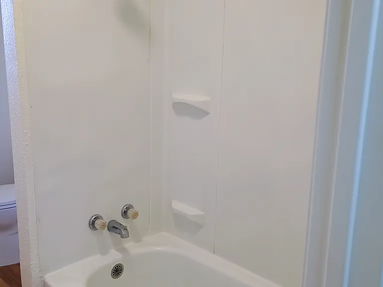 1455 Lochbrae Rd #8 — Photo 8