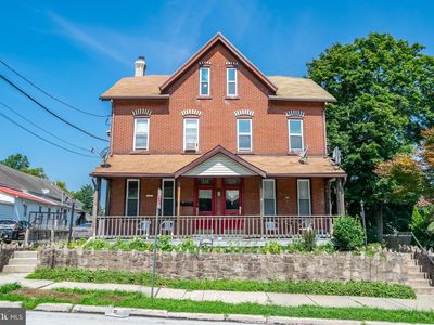 329 Walnut St, Spring City, PA, 19475