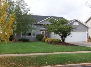 25244 S Plainview Dr, Channahon, IL 60410
