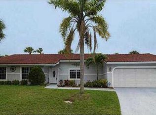 5200 Avocado Dr, Tamarac, FL 33319