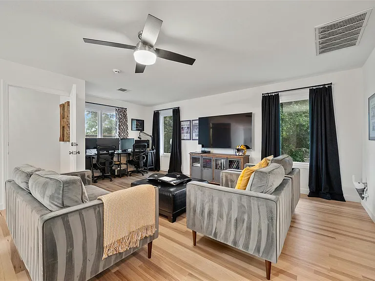 4710 Eck Ln — Photo 30