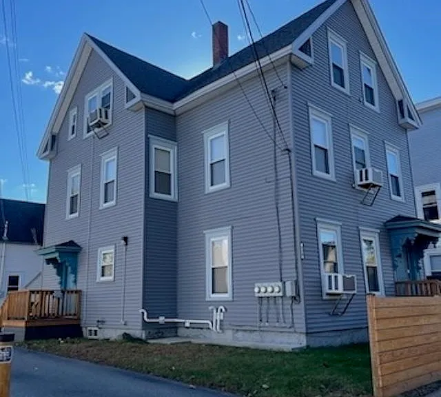 316 Douglas St #3 — Photo 1