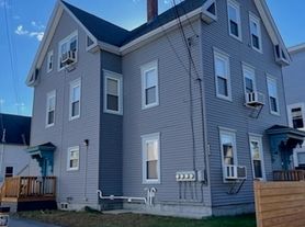 316 Douglas St, Manchester, NH