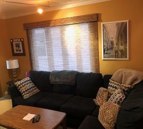 4th image of 5526 N Marmora Ave #1