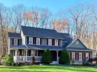 261 Sandy Hill Rd, Middlebury, CT 06762