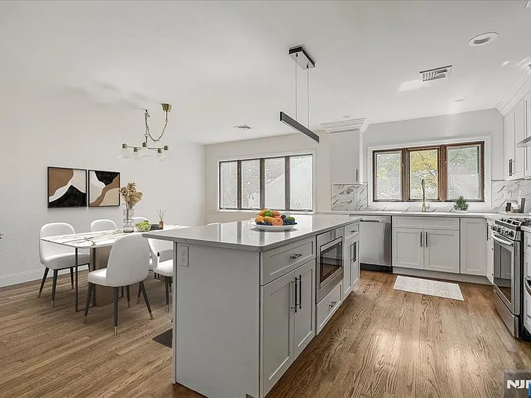 32 Brantwood Pl — Photo 8