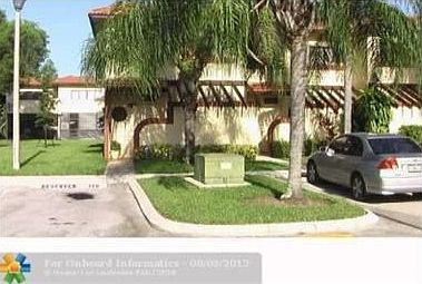 2nd image of 8831 Springtree Lakes Dr