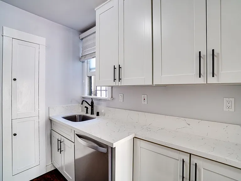 4260 Campus Ave — Photo 6