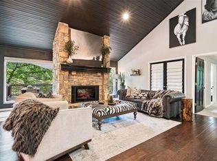 25165 W 131st St, Olathe, KS 66061