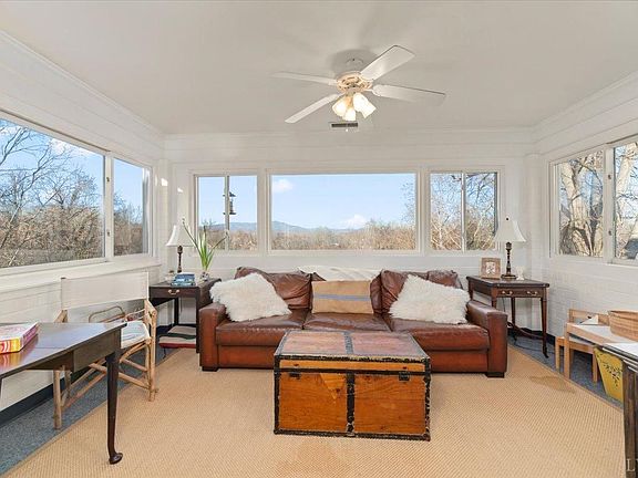 3rd image of 3000 Rivermont Ave APT 7