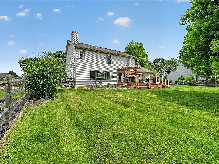 1212 Valley Bluff Rd — Photo 25