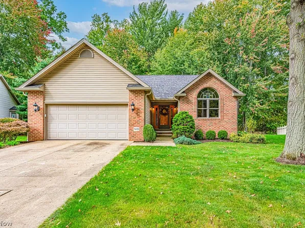 149 Lucretia Ln, Columbiana, OH 44408