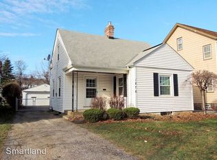 1276 Avondale Rd, South Euclid, OH 44121