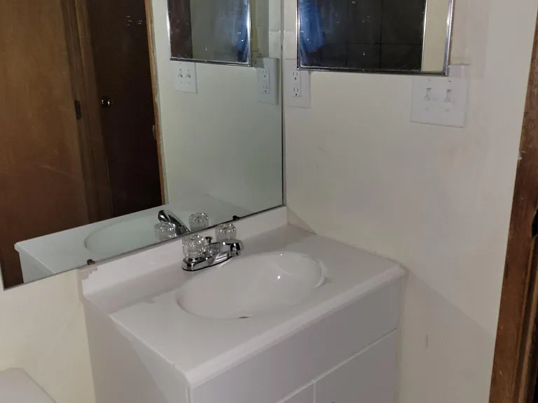 400 E 15th Ave #B1 — Photo 2