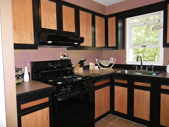 Updated Kitchen, Black Appliances
