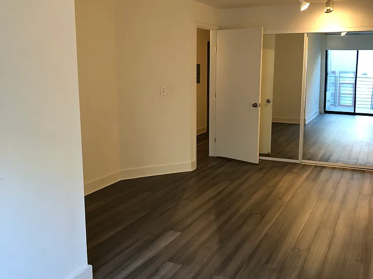 635 Tennessee St #406 — Photo 14