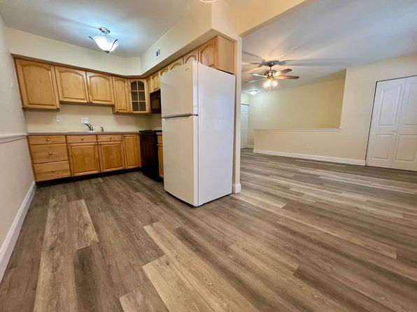 246-247 Washington Pl