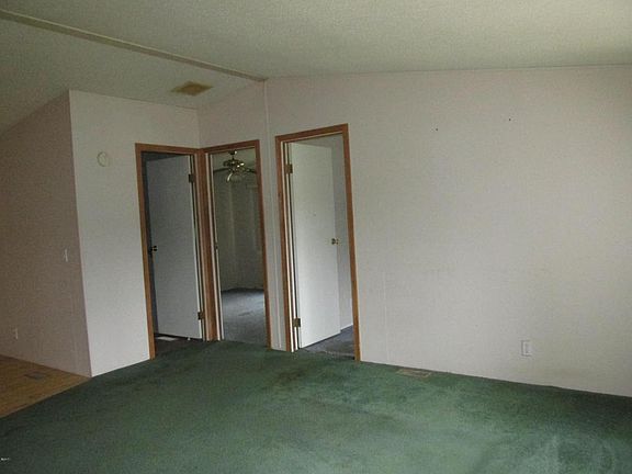 3rd image of 436 N Yodel Ln