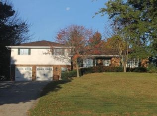 N9351 Green Valley Rd, Watertown, WI 53094