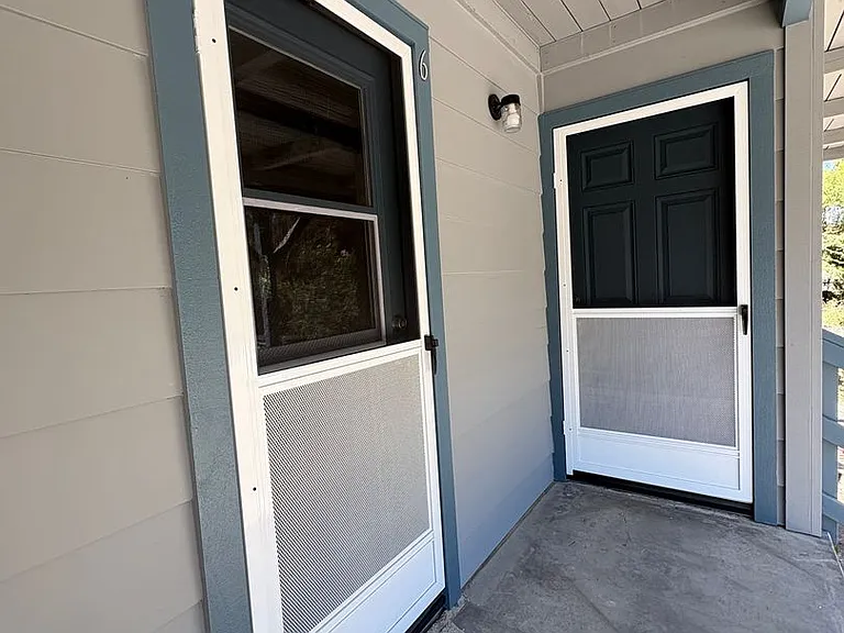 1268 High St — Photo 2