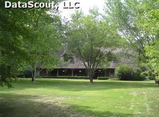 224 Kerry Dr, Crossett, AR 71635