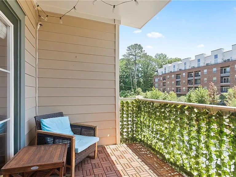 655 Mead St SE #11 — Photo 11