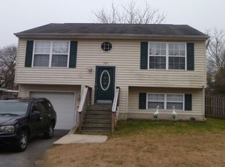725 204th St, Pasadena, MD