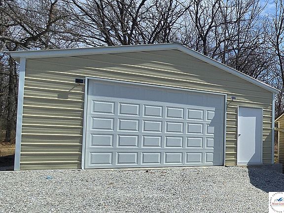 5th image of 556 SE 1291p Private Rd