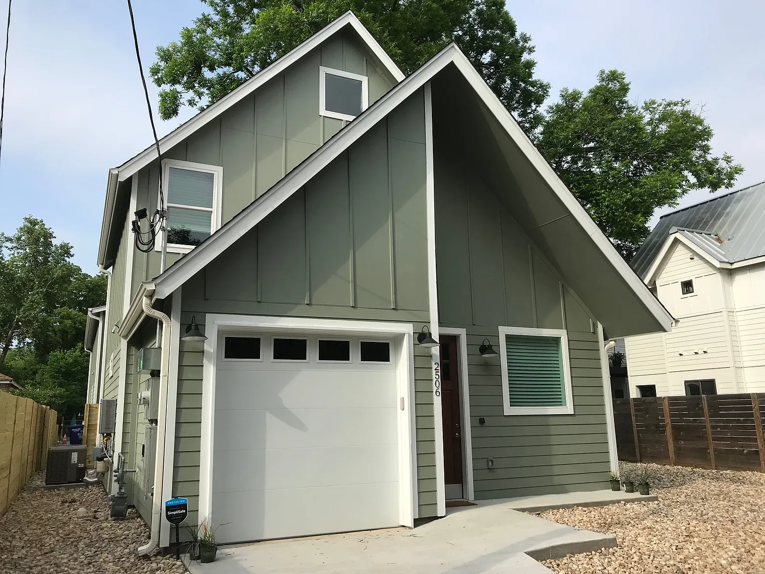 2 bed, 2.5 bath, 1070 sqft, $1,500 — Photo 2