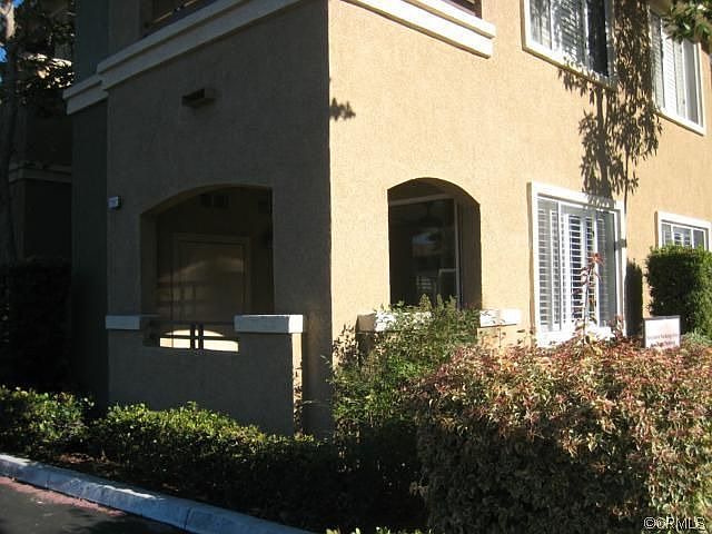 1st image of 22681 Oakgrove Unit 611