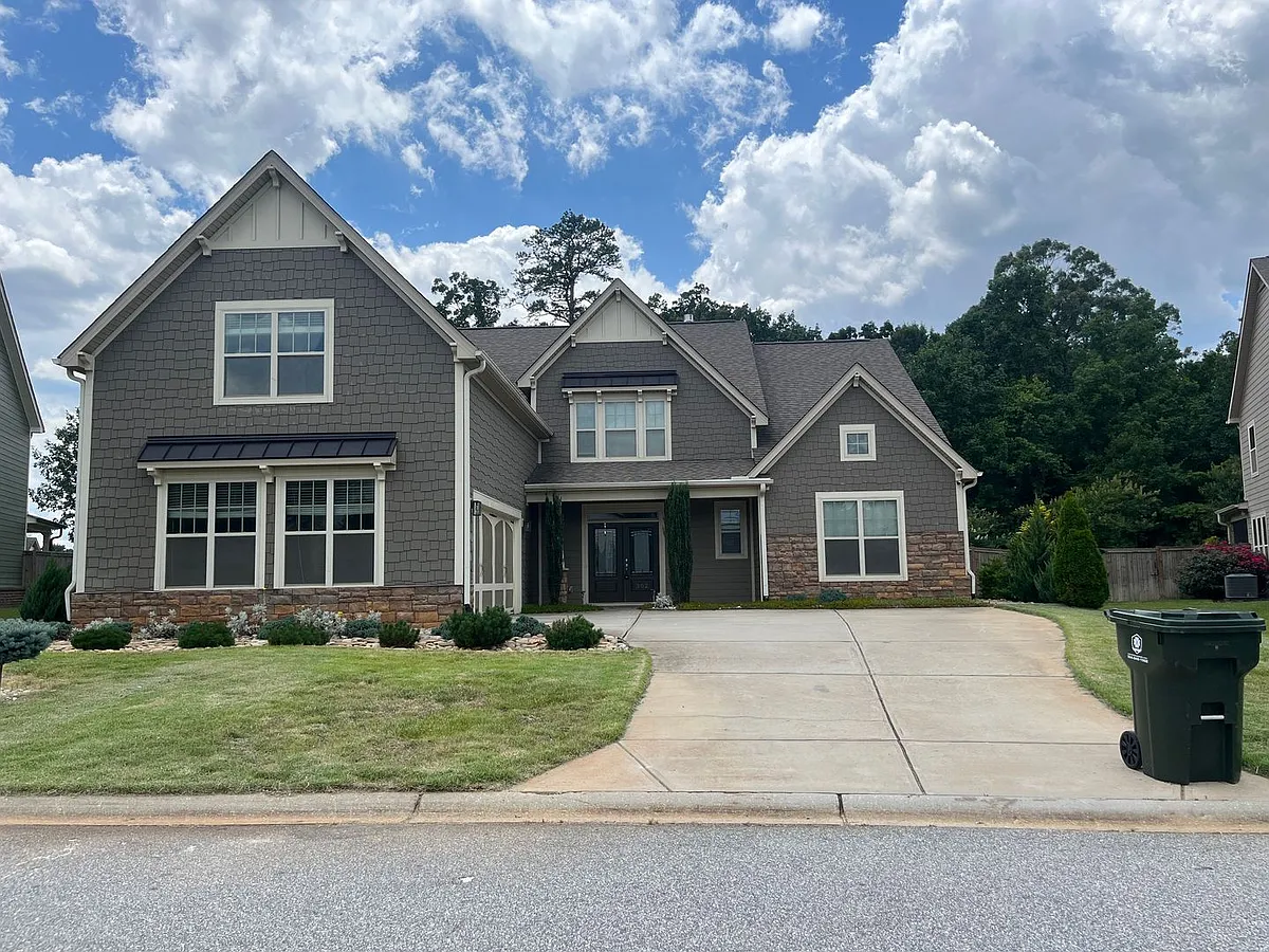 Building Photo - 302 Glencairn Ct