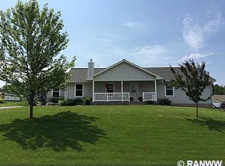 121 Grandview Dr, Cadott, WI 54727