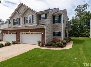 126 Cline Falls Dr, Holly Springs, NC 27540