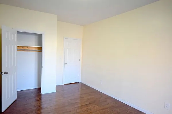 Rented by Uptown Flats LLC | media 8