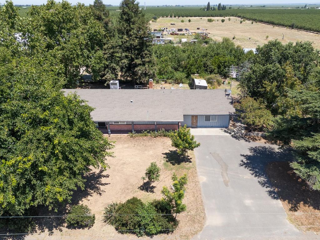 6593 Marine Ave, Arbuckle, CA - View 4