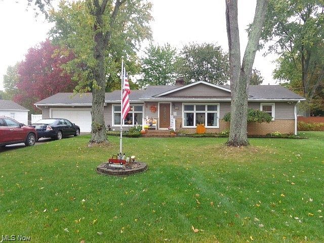 1st image of 24328 Lantern Dr
